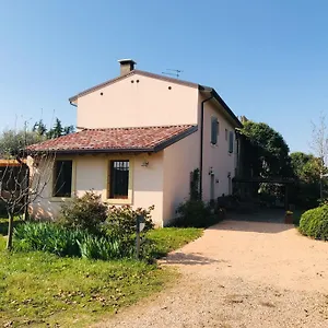 una-casa-di-campagna.hotelinveneto.com/