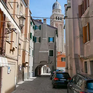 casa-veronese.hotelinveneto.com/